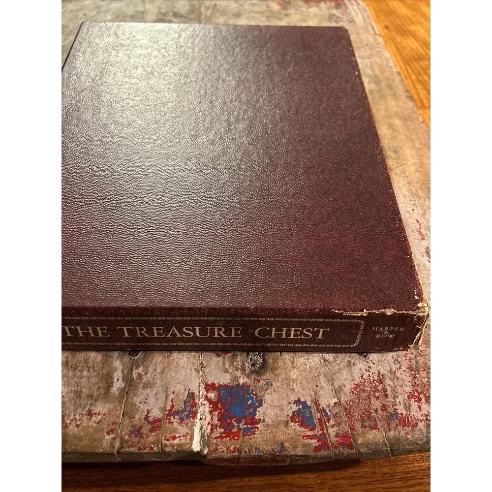 Charles L. Wallis The Treasure Chest Book Inspirational 1965 Hardcover& Box 3/25